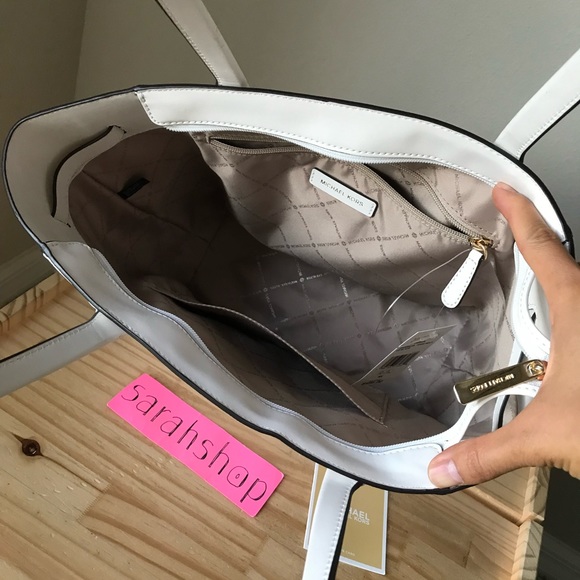 🌼Michael Kors Set - Picture 9 of 16